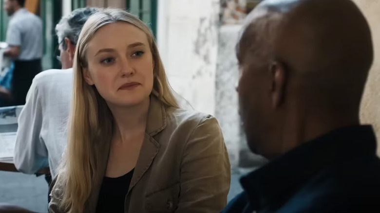 Emma Collins talking to Robert McCall in The Equalizer 3