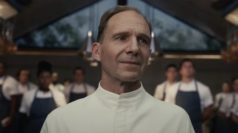 Ralph Fiennes in The Menu