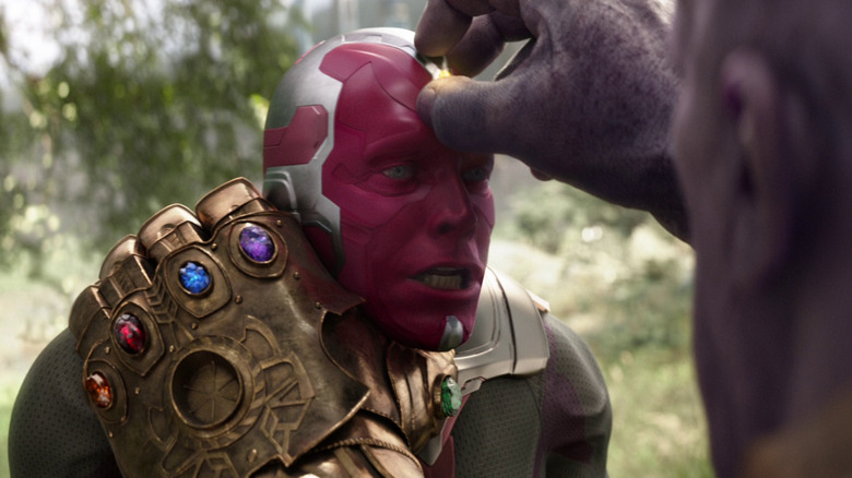 Thanos pulling the Infinity Stone out of Vision's head in Avengers: Infinity War