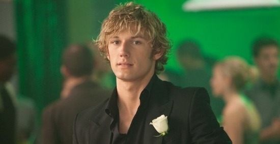 Alex Pettyfer