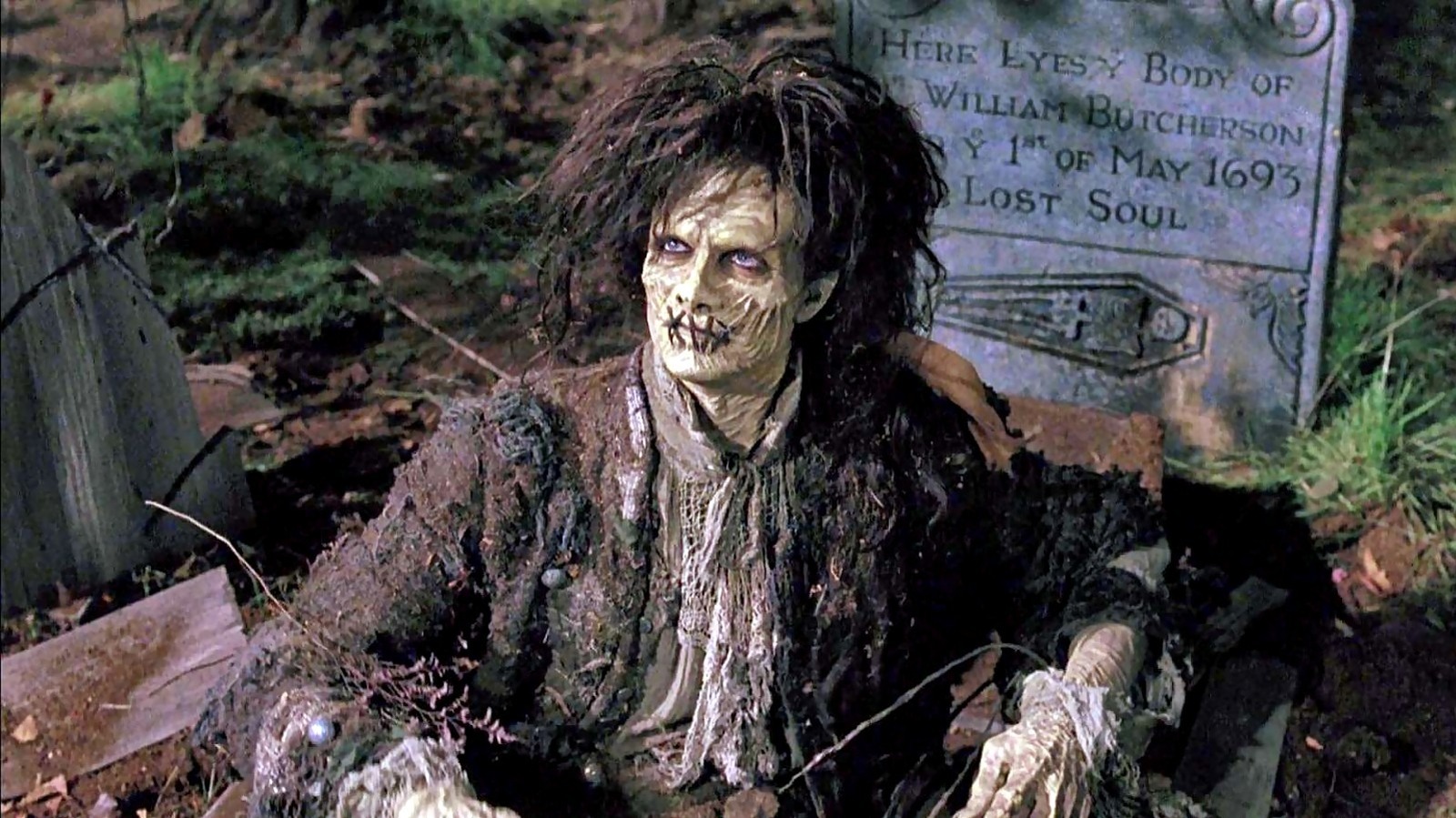 #Doug Jones Is Returning For Hocus Pocus 2, More Cast Members Added