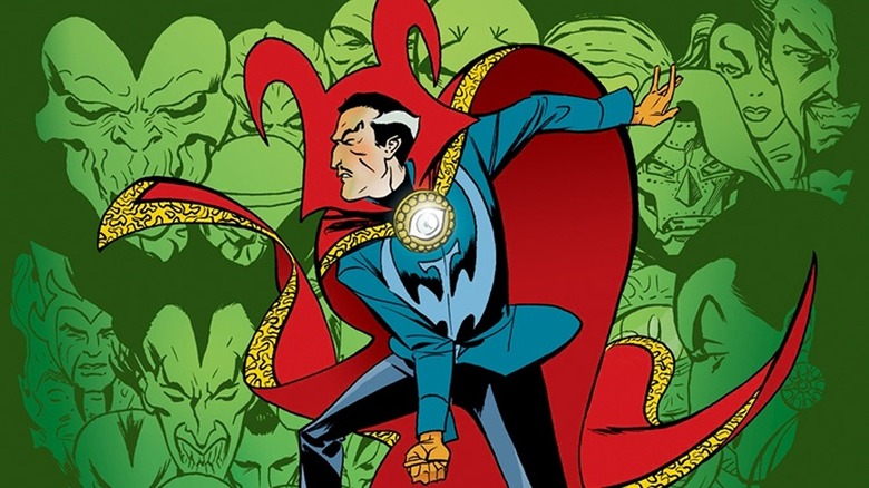 டாக்டர் ஸ்ட்ரேஞ்ச் அட்டைப்படத்தில் வில்லன்களின் காட்சிகளால் சூழப்பட்ட டாக்டர் ஸ்ட்ரேஞ்ச்: தி ஓத் #3