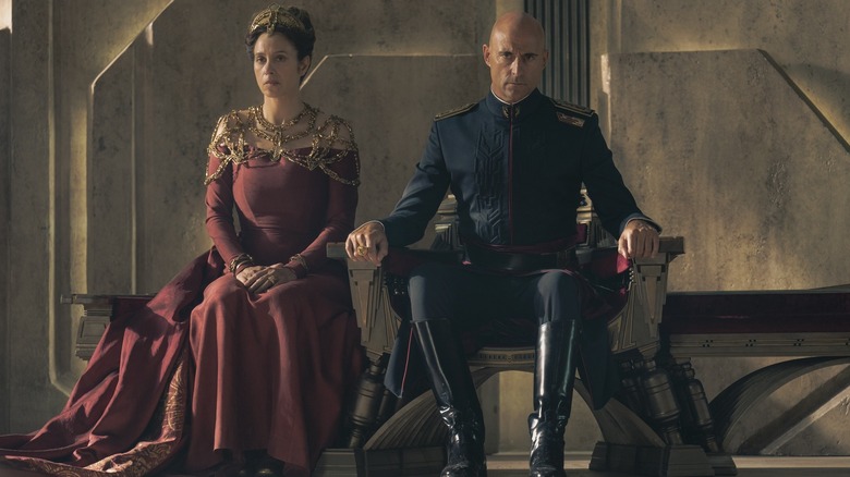 Mark Strong as Emperor Javicco Corrino and Jodhi May as Empress Natalya in Dune: Prophecy