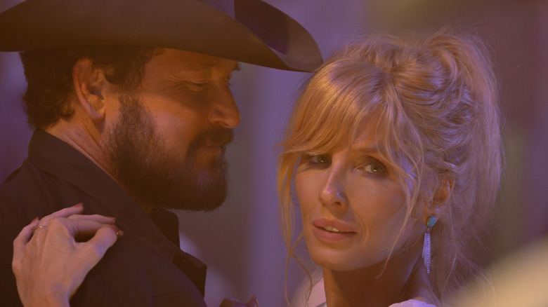Rip (Cole Hauser) and Beth (Kelly Reilly) dancing on "Dutton Ranch."