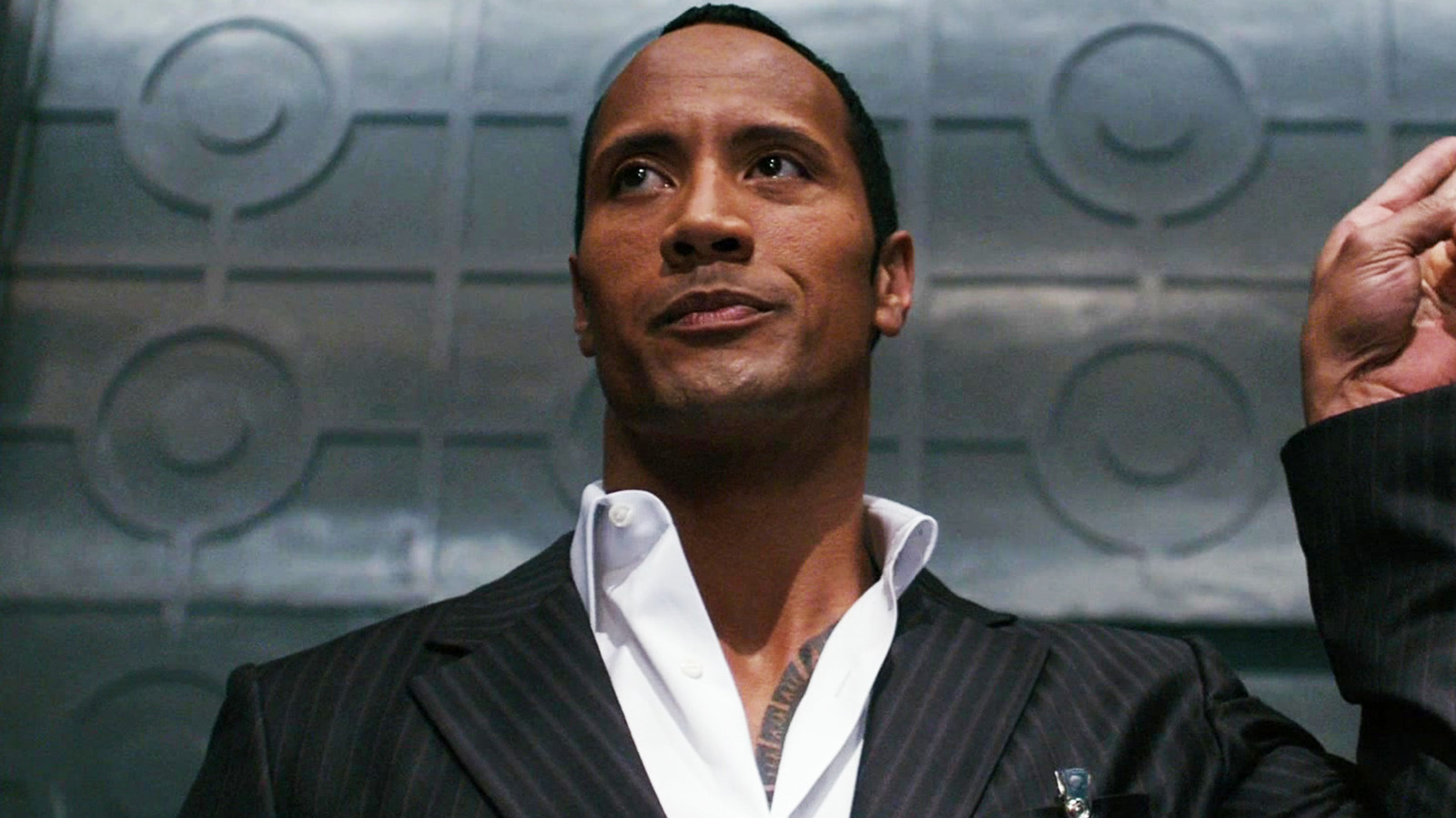 La comedia de acción de 2008 de Dwayne Johnson no fue del agrado de la mayoría de los críticos, pero encontró a Roger Ebert como fan.