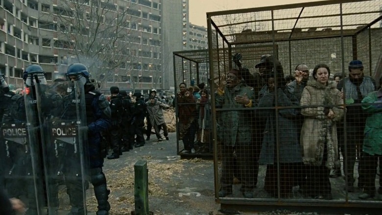Cattle cages in "Children of Men"