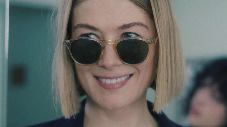 Rosamund Pike in I Care A Lot