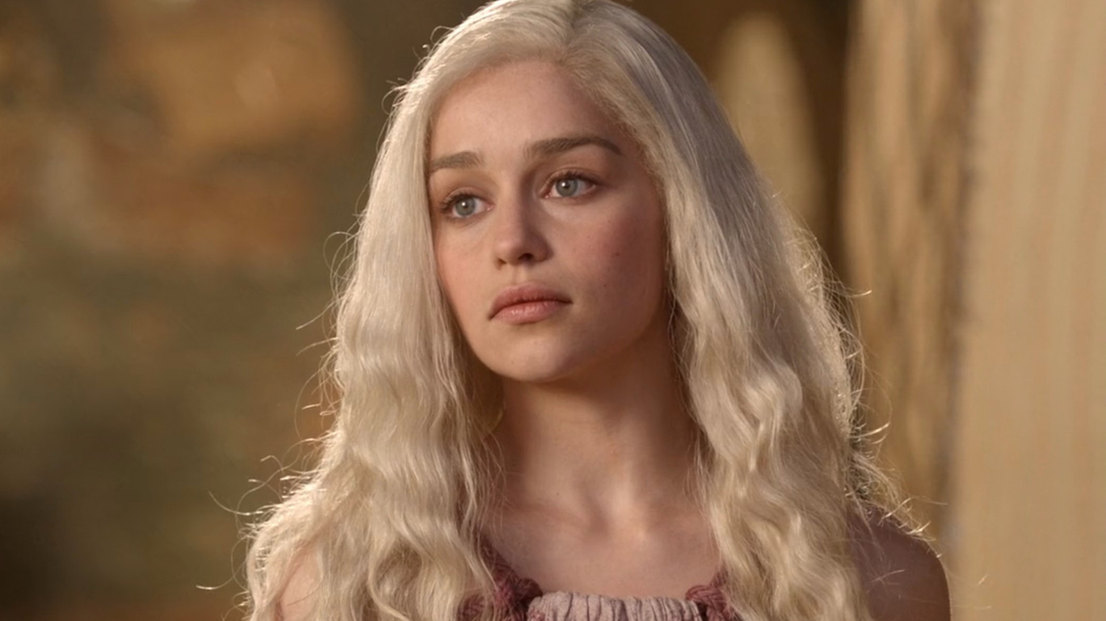 Emilia Clarke Started Her Game Of Thrones Career By Falling Straight Off Her Horse