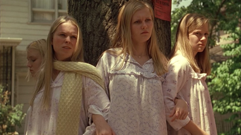 Lisbon sisters tied to tree