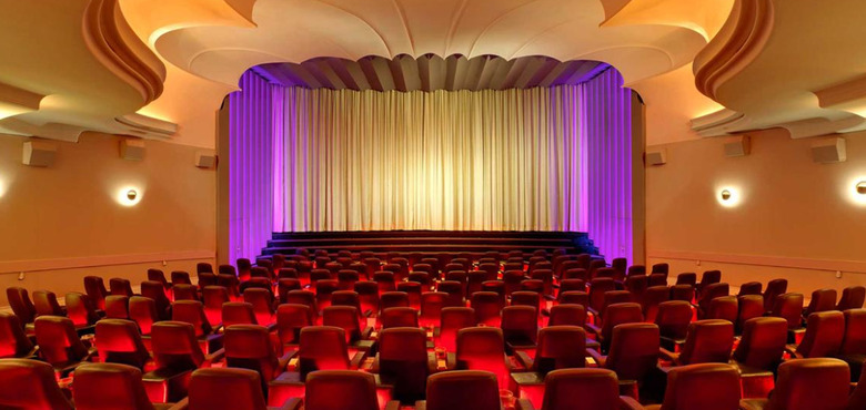 Astor Film Lounge - European Movie Theaters Reopening