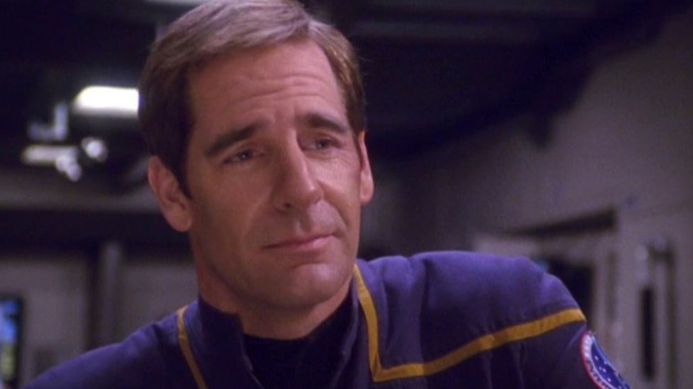 Jonathan Archer (Scott Bakula) gazes wistfully in Star Trek: Enterprise