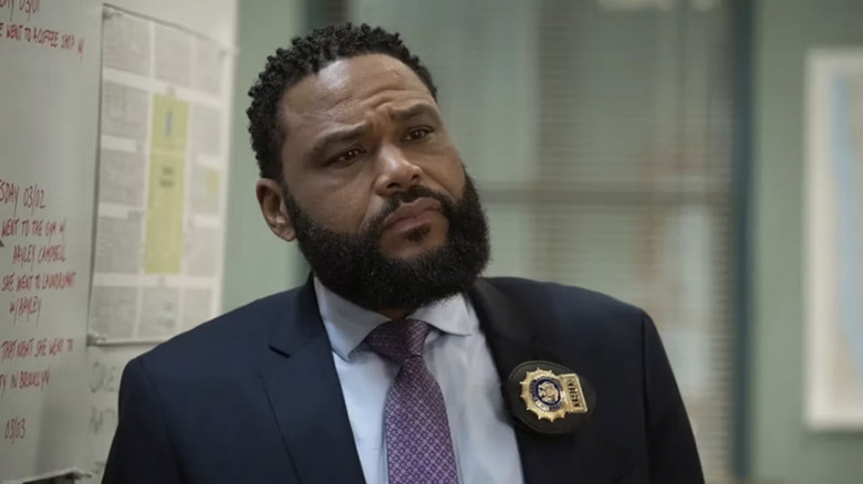 Anthony Anderson as Bernard in Law & Order