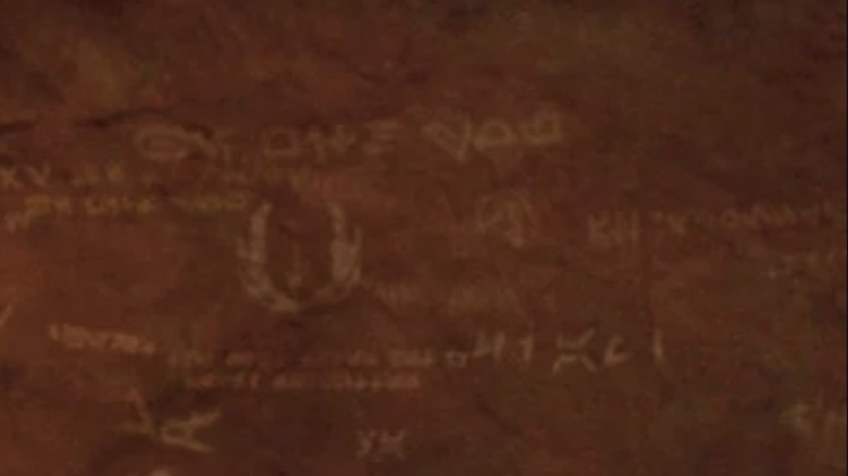 Wall carvings in Obi-Wan Kenobi episode 5