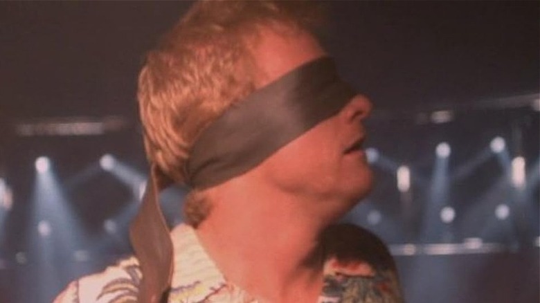 Wash with blindfold