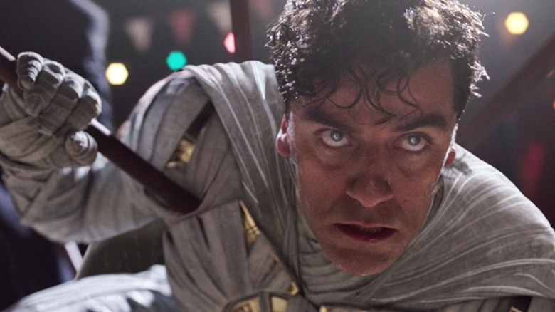 Oscar Issac in "Moon Knight" 