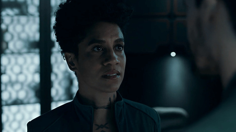 Naomi talking to Holden