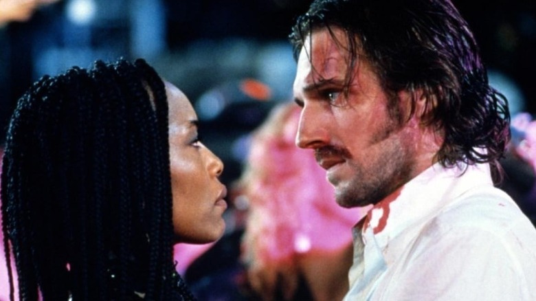 Lenny and Mace looking at each other Strange Days