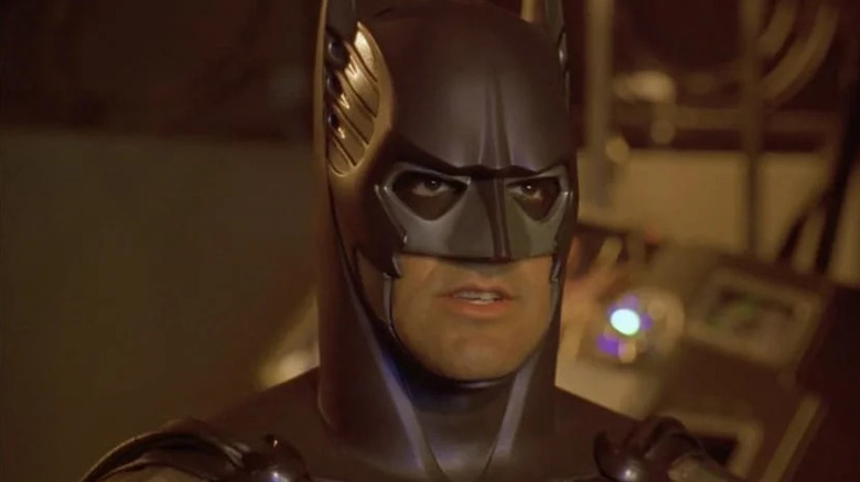 Batman (George Clooney) speaks by a console in Batman & Robin