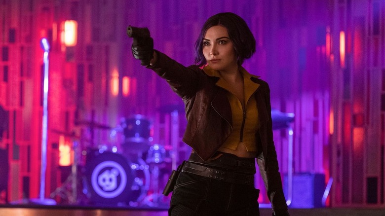 Faye Valentine pointing her gun