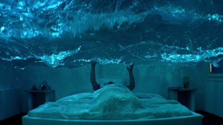 man under the ocean in THE BIG BLUE