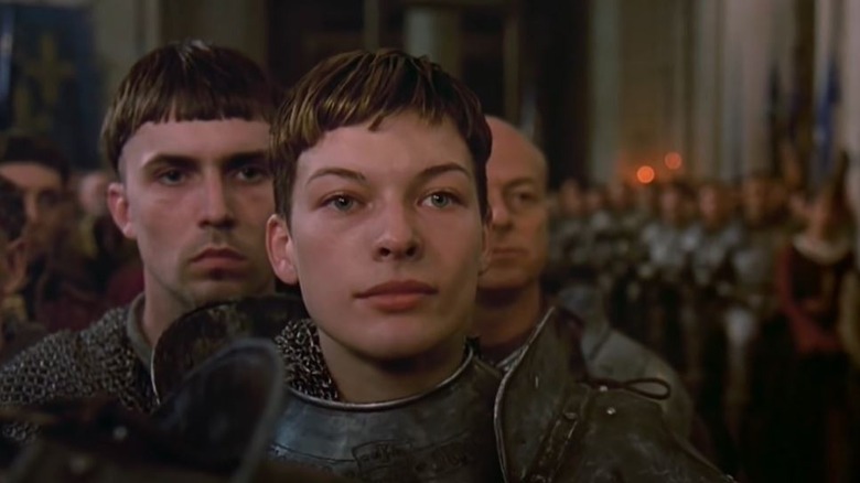 Milla Jovovich looks ahead THE MESSENGER