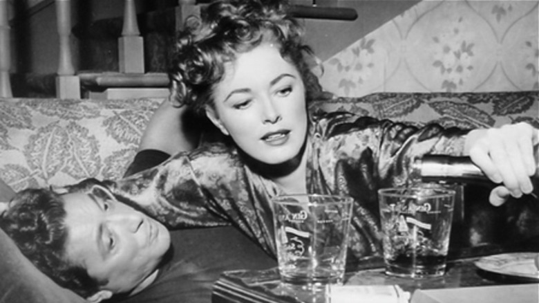 Ric Roman as Johnny Valenzo and Eleanor Parker as Elizabeth Richmond in Lizzie
