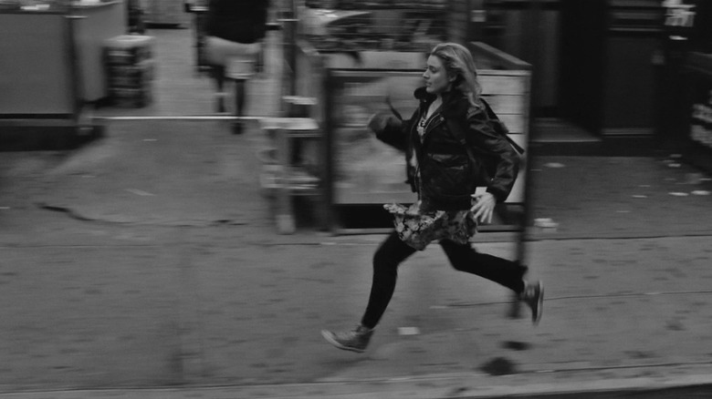 Greta Gerwig running 
