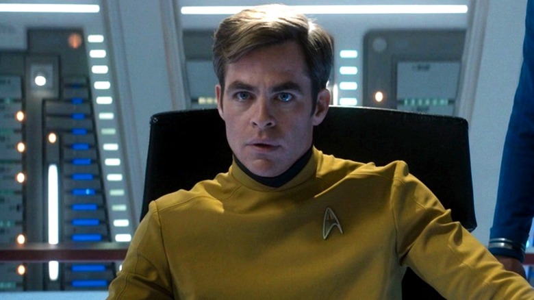 Chris Pine in Star Trek Beyond