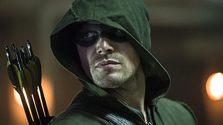 Arrow's Green Arrow looks concerned