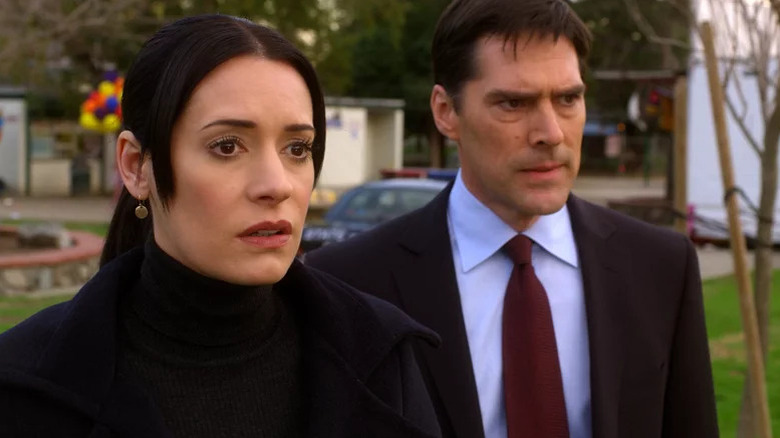 Criminal Minds' Prentiss and Hotch standing outside