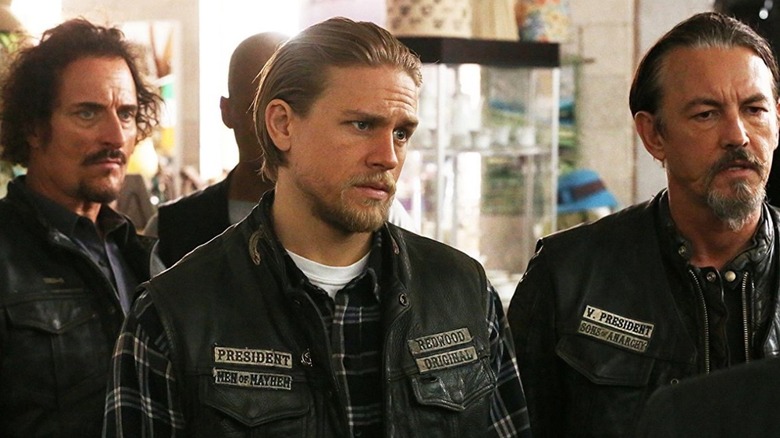 Jax Teller standing with group Sons of Anarchy