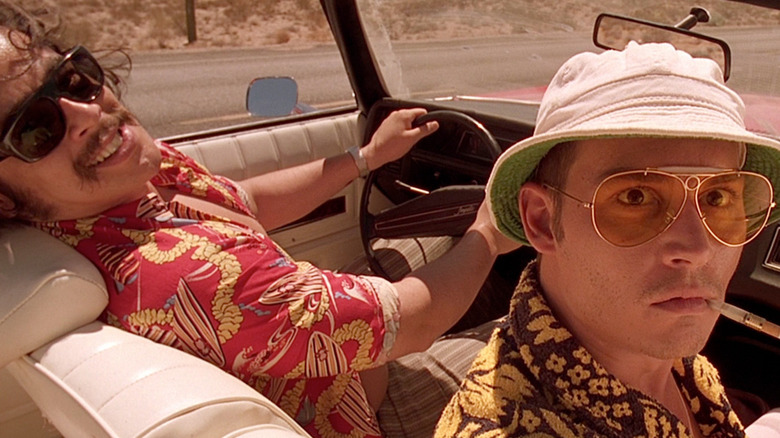 Benicio Del Toro, Johnny Depp in Fear and Loathing in La Vegas driving stoned