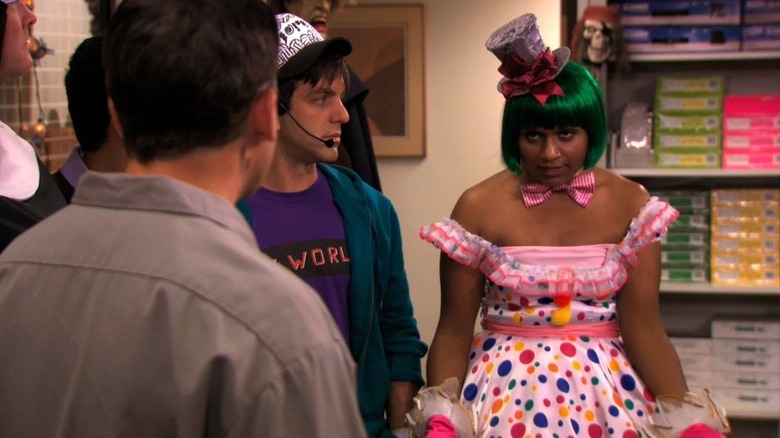 Kelly debuts her second Halloween costume