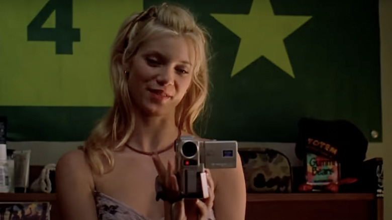 Amy Smart in "Road Trip"
