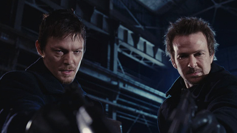 The MacManus boys, pointing guns