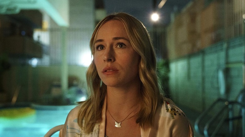 Sally (Sarah Goldberg)