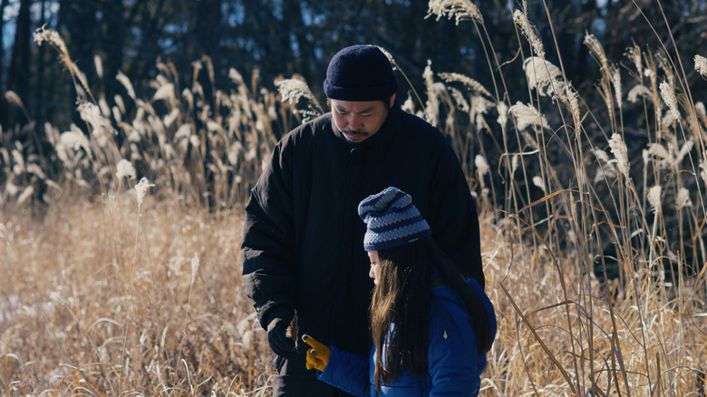 Evil Does Not Exist 's Takami (Hitoshi Omika) with his daughter Hana (Ryo Nishikawa)