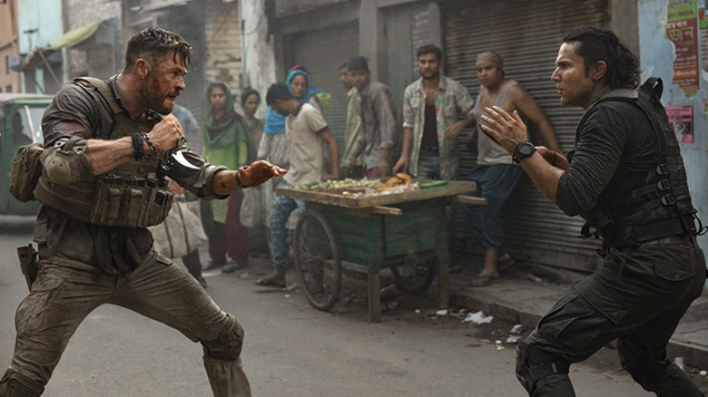 Chris Hemsworth in Extraction