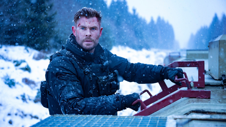 Chris Hemsworth in Extraction 2