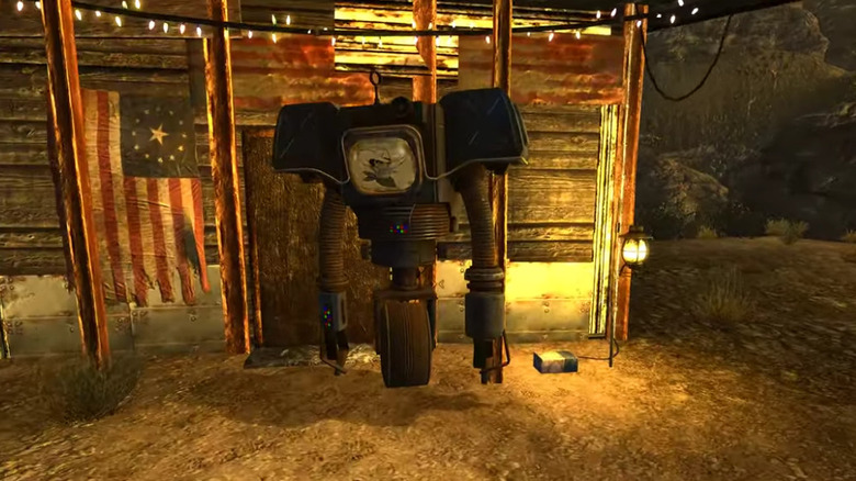 William Sadler's Victor waiting by a shack in Fallout: New Vegas