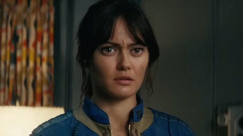 Ella Purnell as Lucy MacLean looking concerned in Fallout season 2