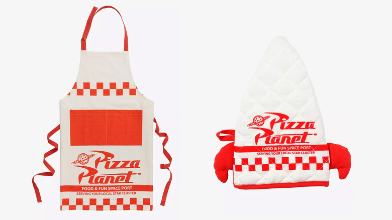 Pizza Planet apron and oven mitt