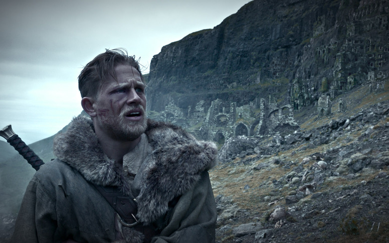 King Arthur Legend of the Sword trailer