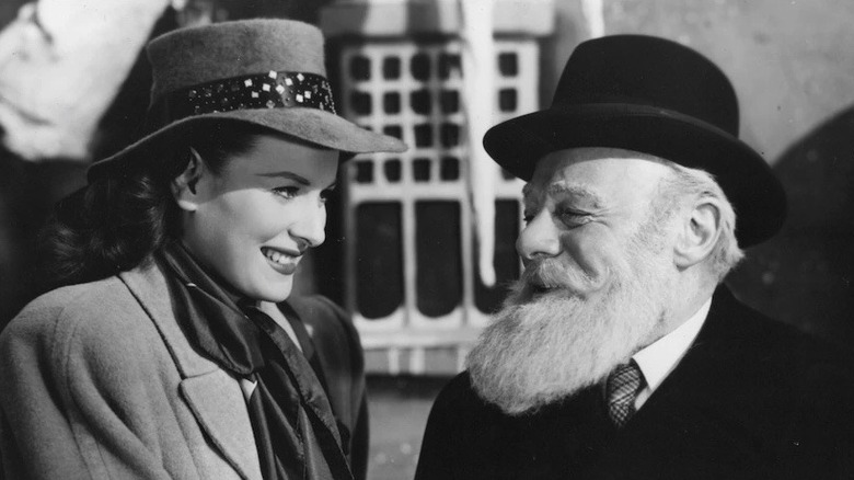 Maureen O'Hara and Edmund Gwenn in Miracle on 34th Street