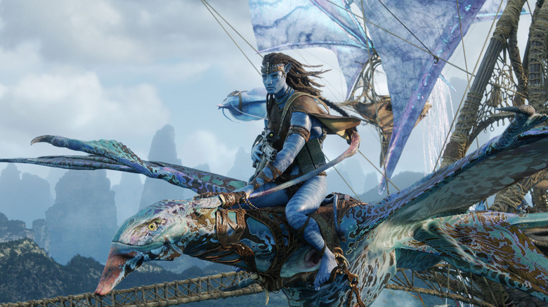 Jake Sully flying his ikran in Avatar: The Way of Water