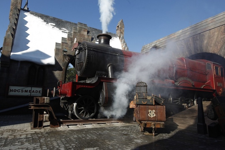 Wizarding World Hogwarts Express