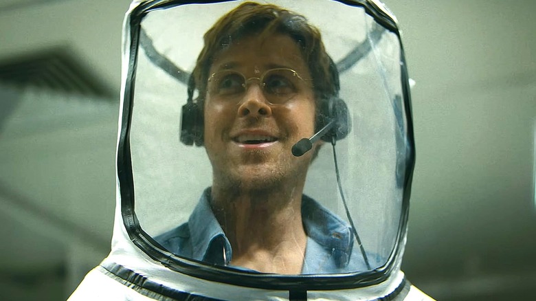 Ryland Grace van Ryan Gosling lacht in Project Hail Mary