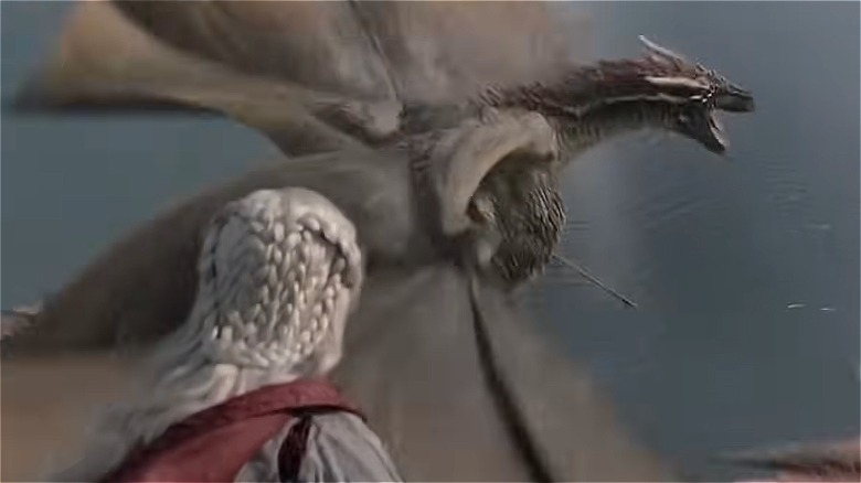 Game of Thrones, Rhaegal getting shot in the neck while flying