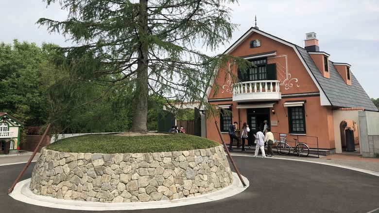 Ghibli Park Hill Youth Area Rotary Roundabout