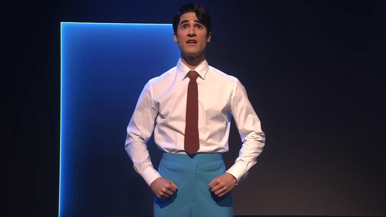 Darren Criss as Oliver, performing a number from Maybe Happy Ending on The Tonight Show Starring Jimmy Fallon